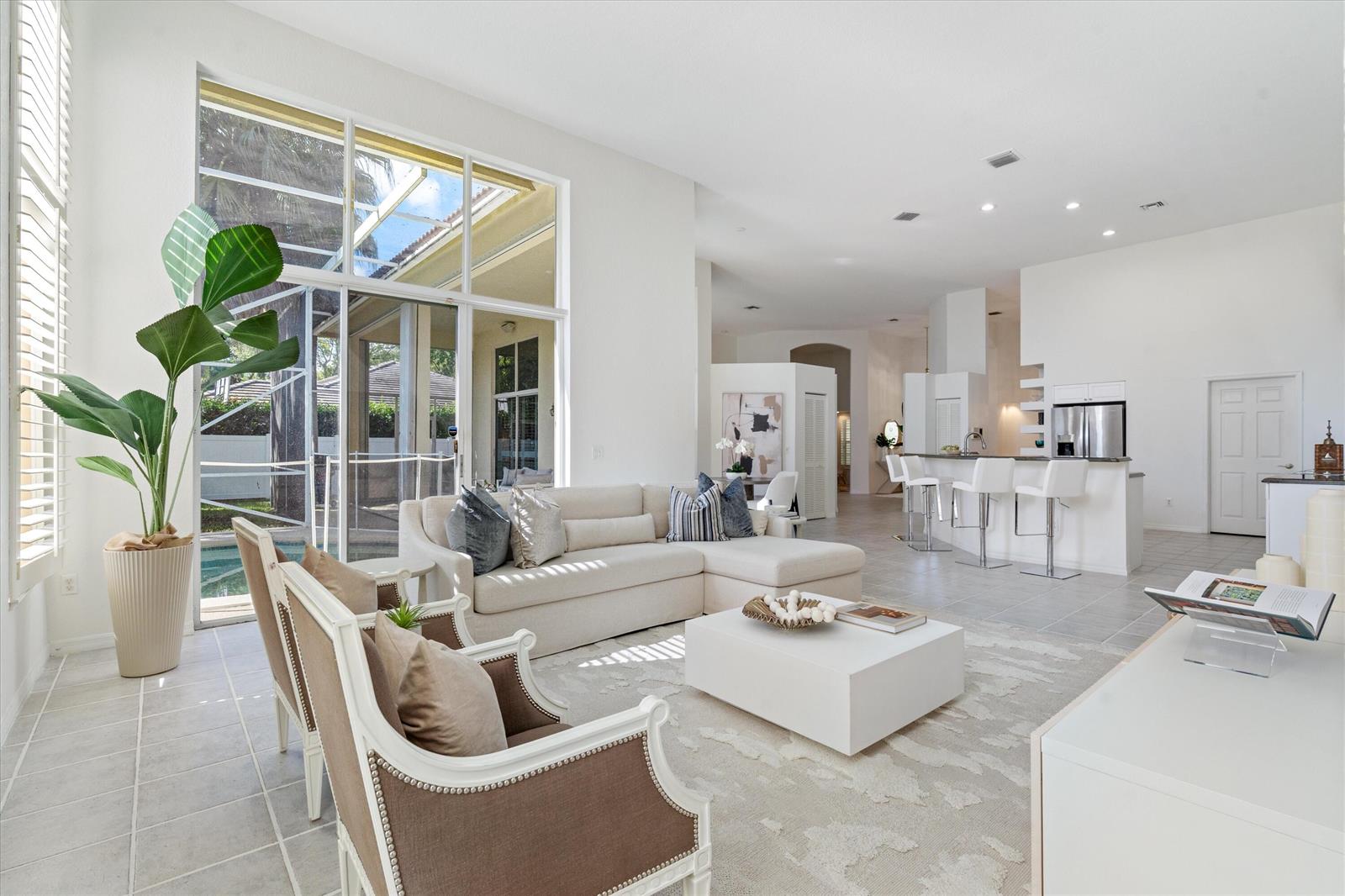 2805 Hampton Circle E, Delray Beach FL 33445