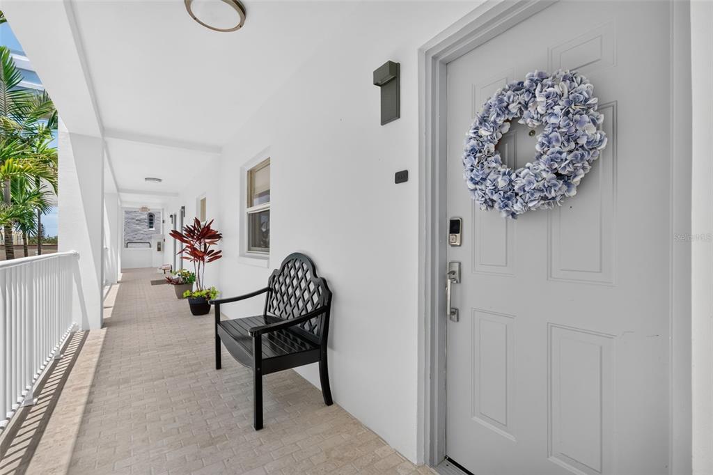 433 CENTRAL AVENUE, SARASOTA, FL — photo 4 of 30