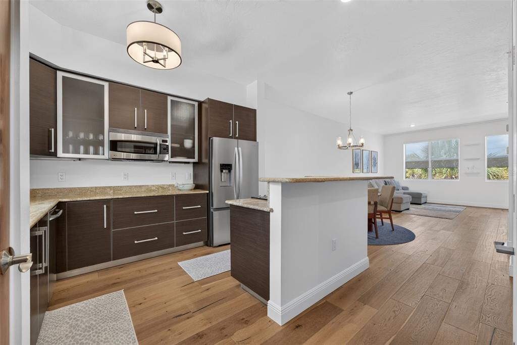 433 CENTRAL AVENUE, SARASOTA, FL — photo 5 of 30