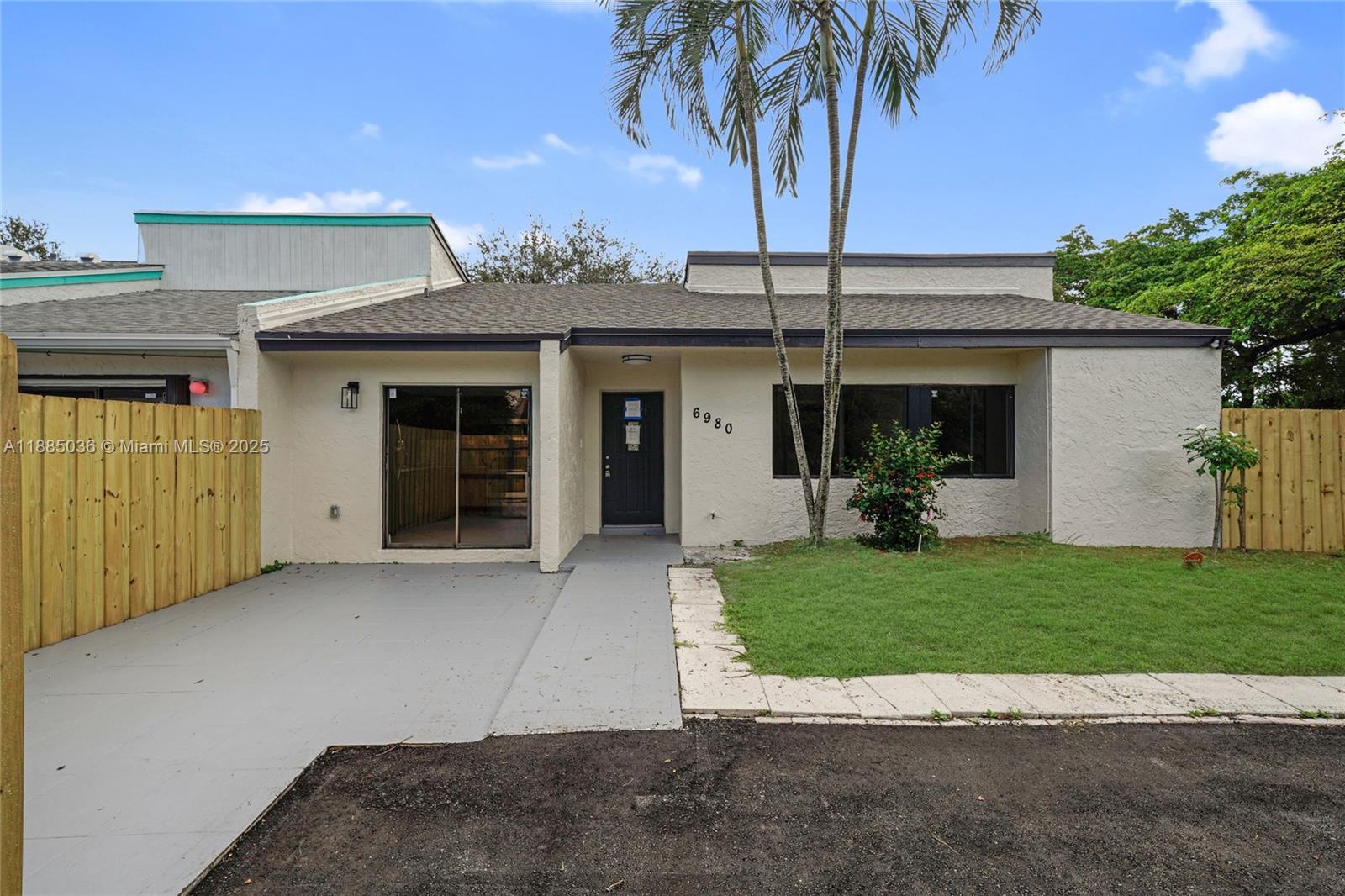 6980 NW 29th Way, Fort Lauderdale FL 33309
