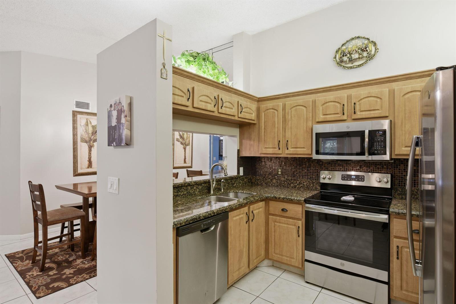 13811 Oneida Drive # F2, Delray Beach FL 33446