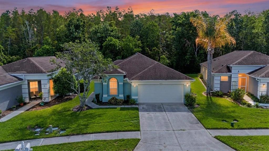 5526 GALLANT FOX COURT