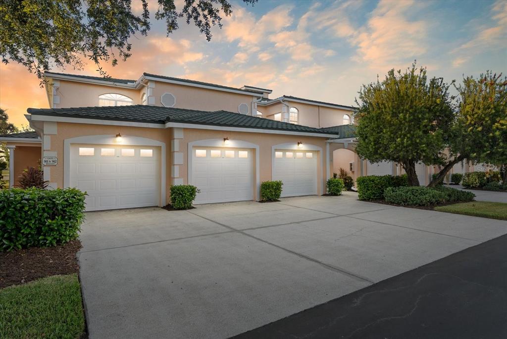 903 GONDOLA PARK DRIVE UNIT 903
