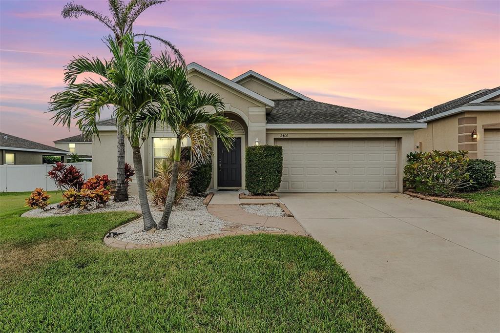 2406 NIGHTHAWK LANDING COURT