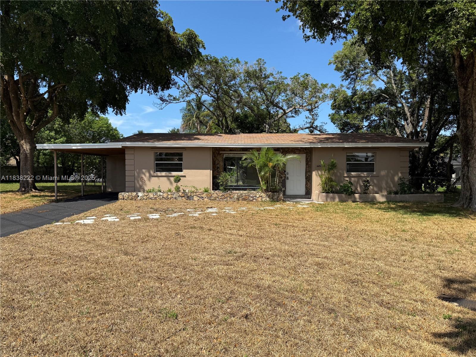 5491 SW 6th St, Margate FL 33068