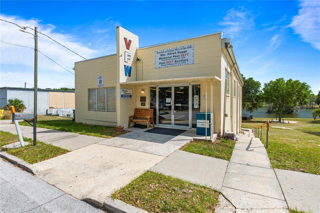855 W DESOTO STREET