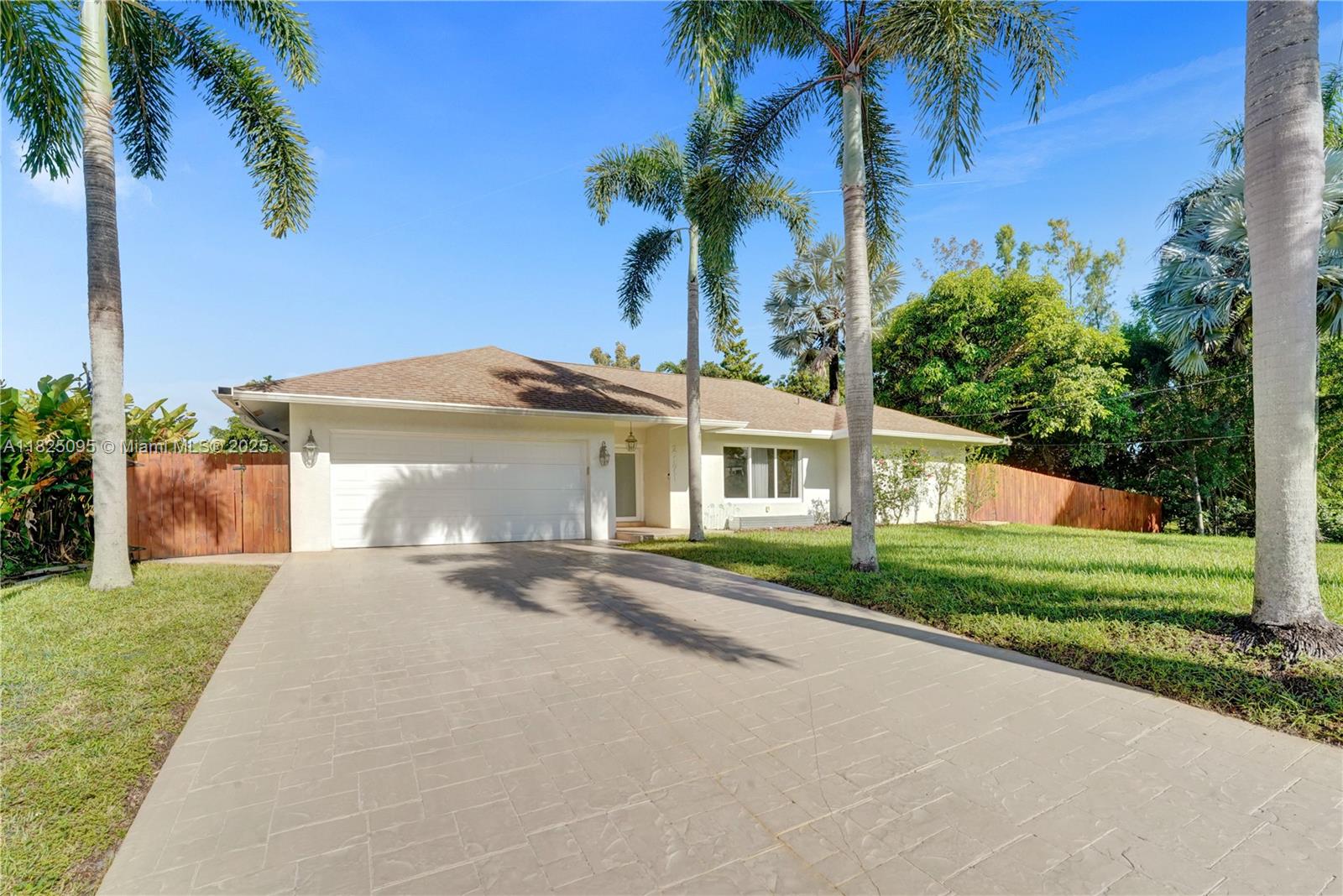 2171 NW 123rd Ave, Plantation FL 33323
