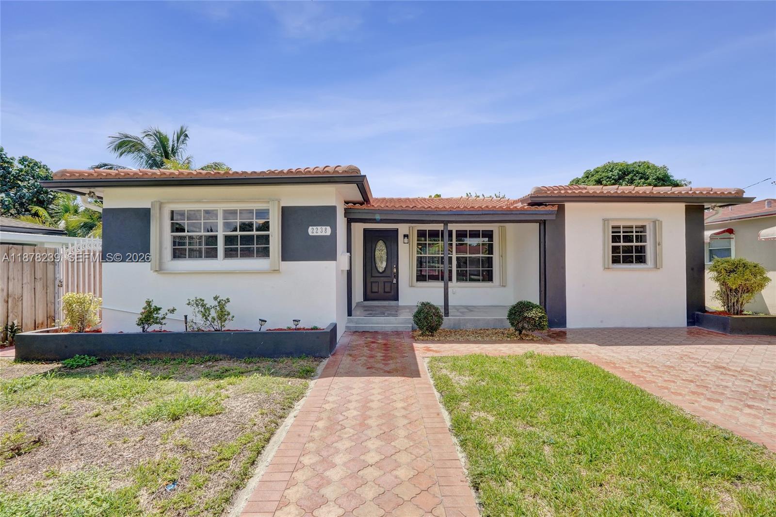 2238 Rodman St, Hollywood FL 33020