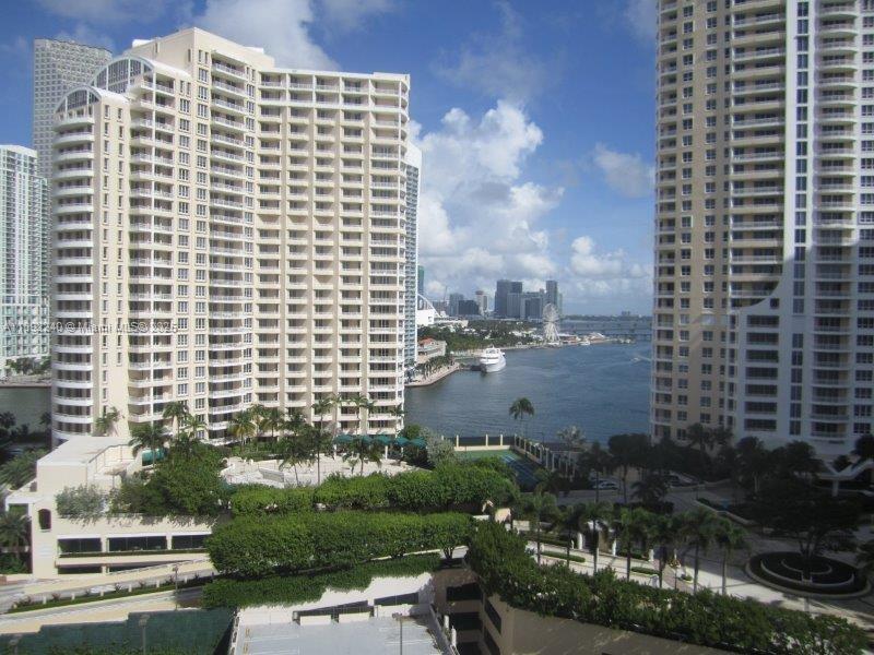 540 Brickell Key Dr # 1602, Miami FL 33131