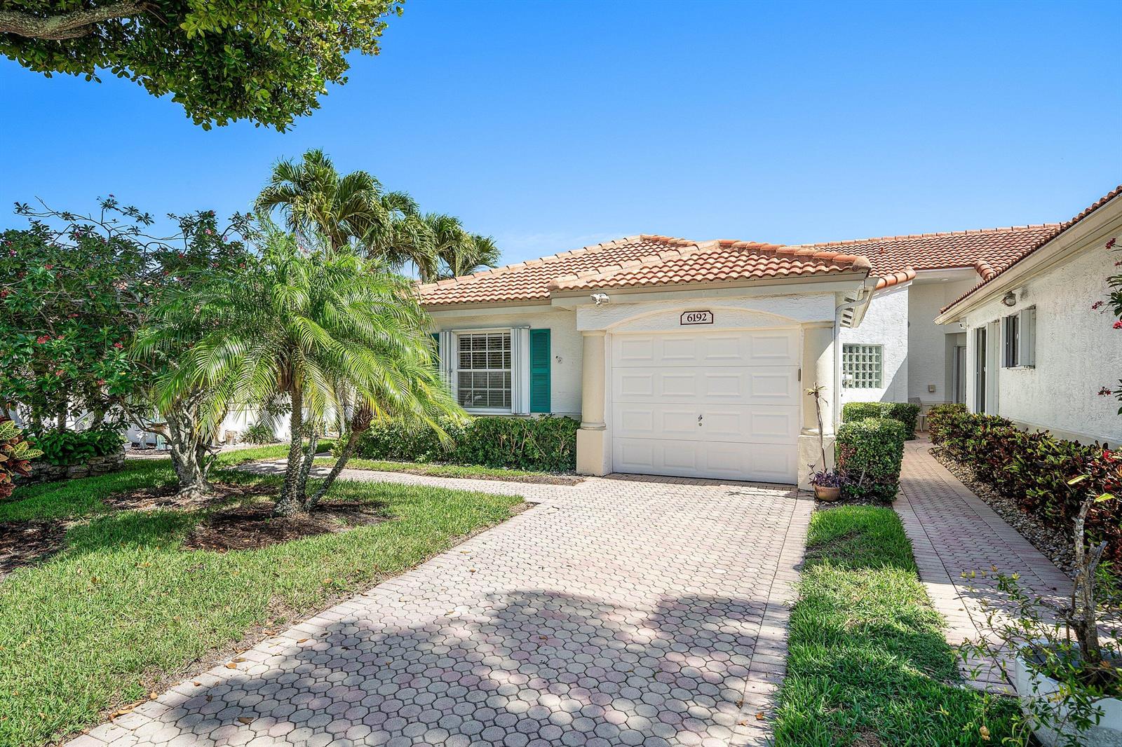 6192 Floral Lakes Drive, Delray Beach FL 33484