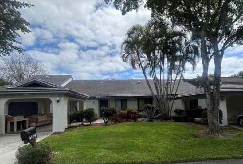 10062 Hickorywood Place, Boynton Beach FL 33437