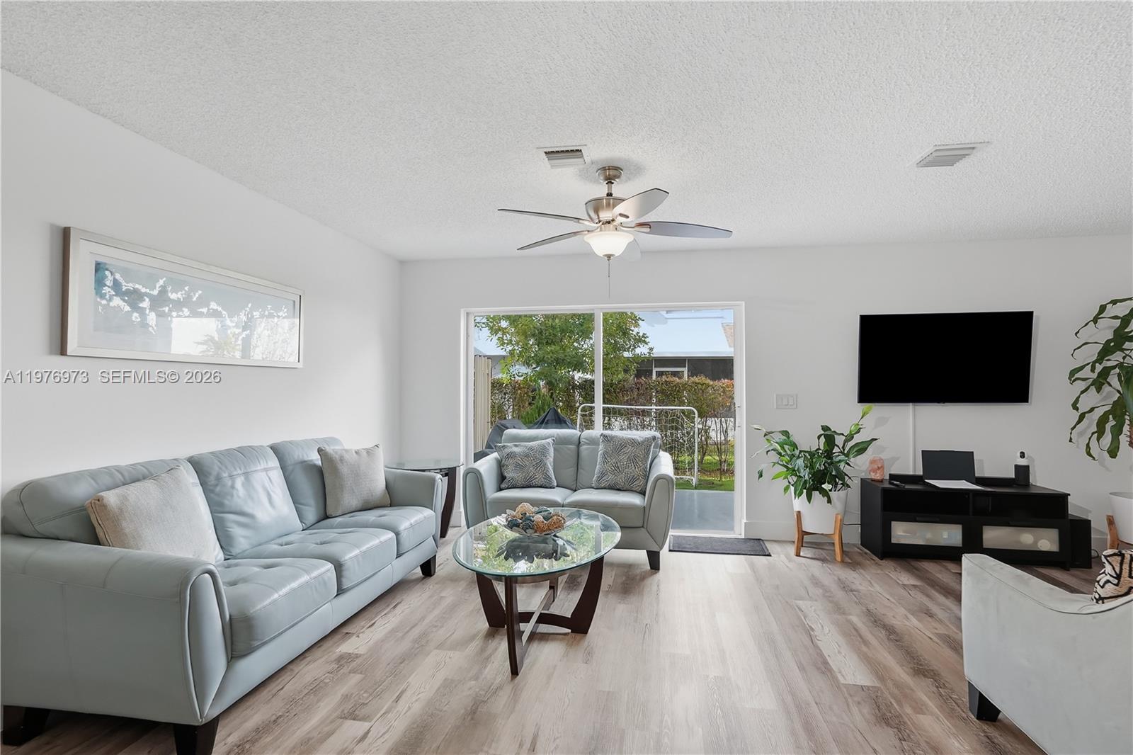 4765 SW 14th St, Deerfield Beach FL 33442