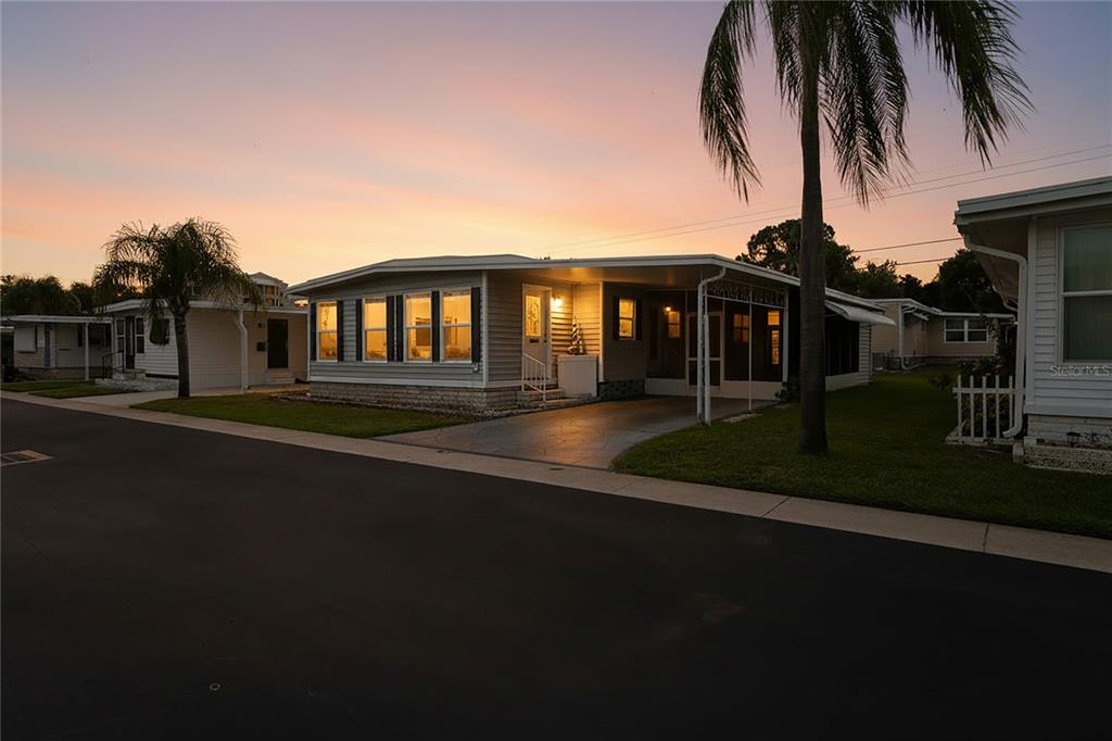 2000 E BAY DRIVE UNIT 25, LARGO, FL — photo 2 of 30