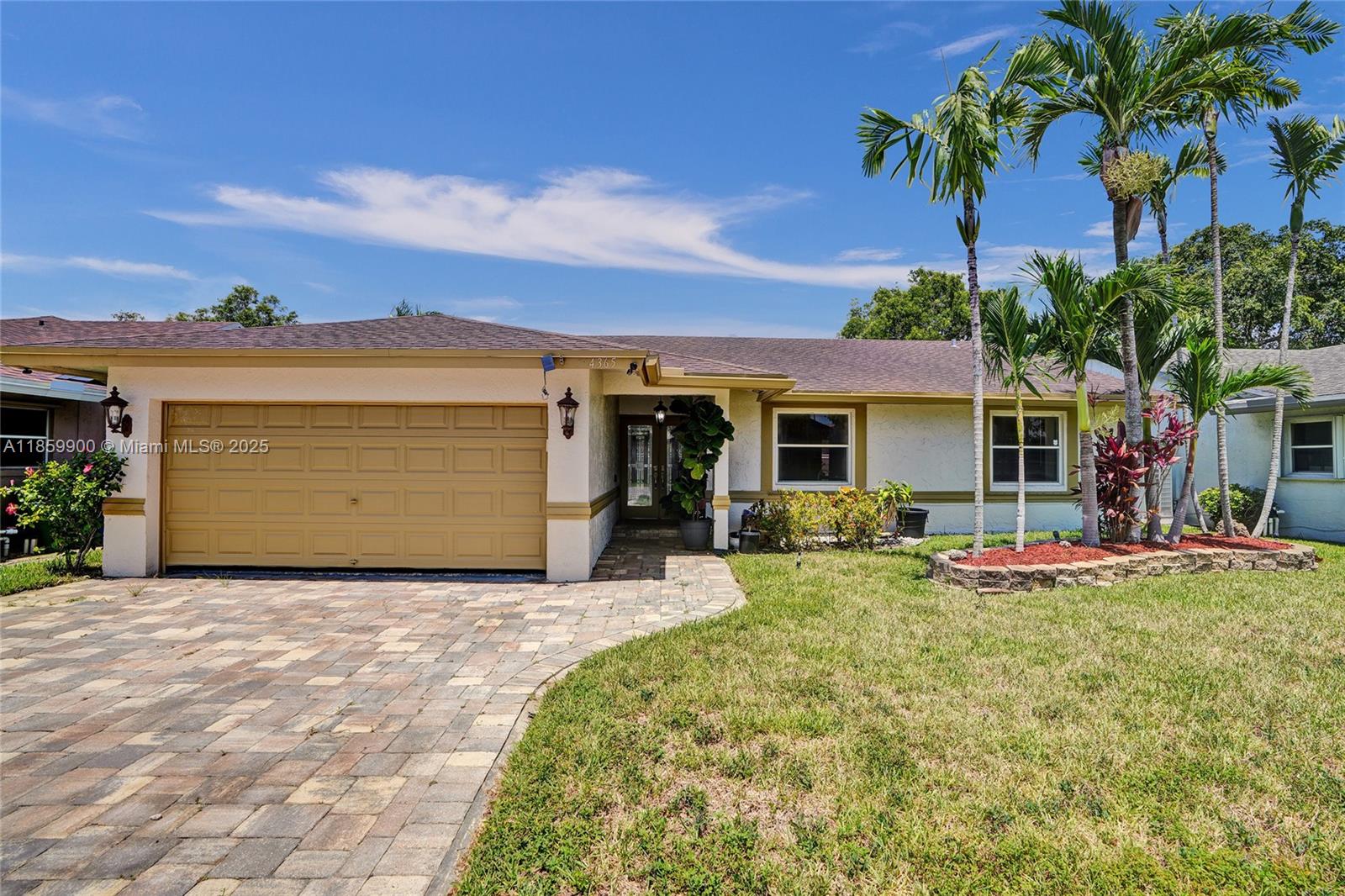 4365 NW 103rd Ter, Sunrise FL 33351