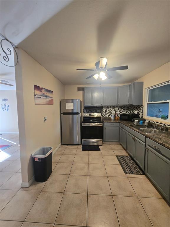 236 EMERALD LANE, LARGO, FL — photo 5 of 21