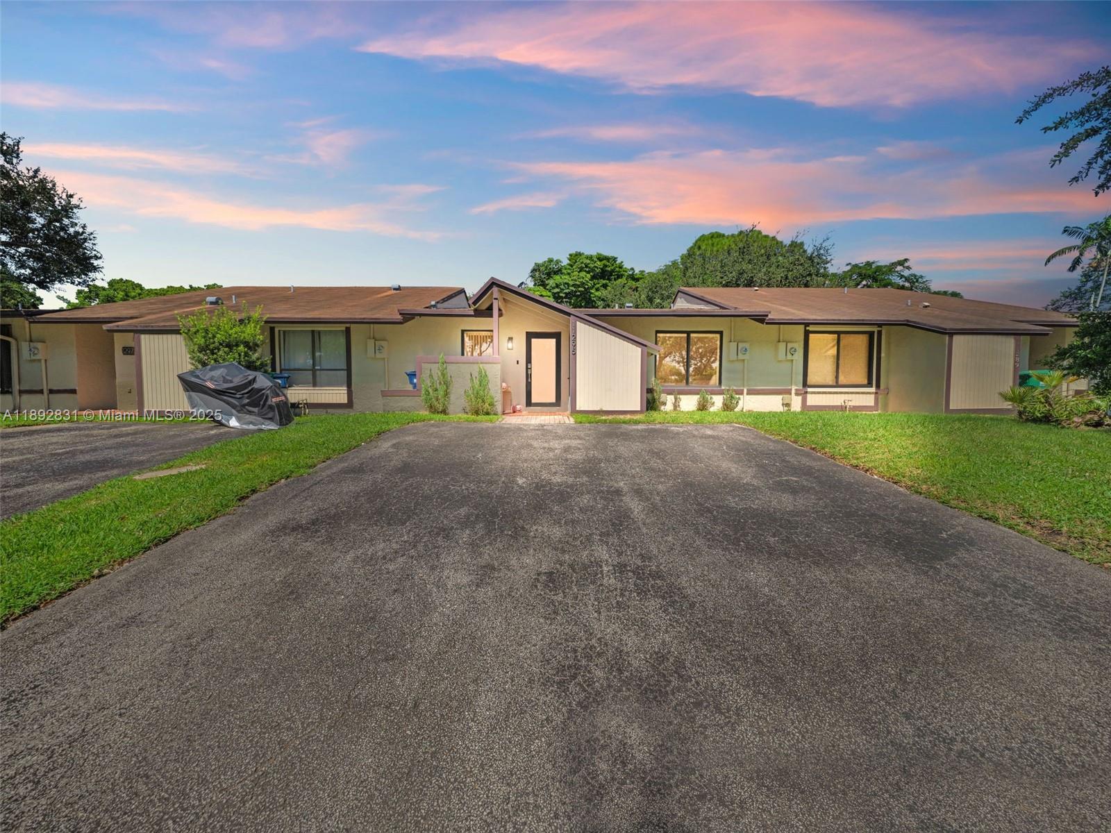 11295 SW 116th Ter, Miami FL 33176