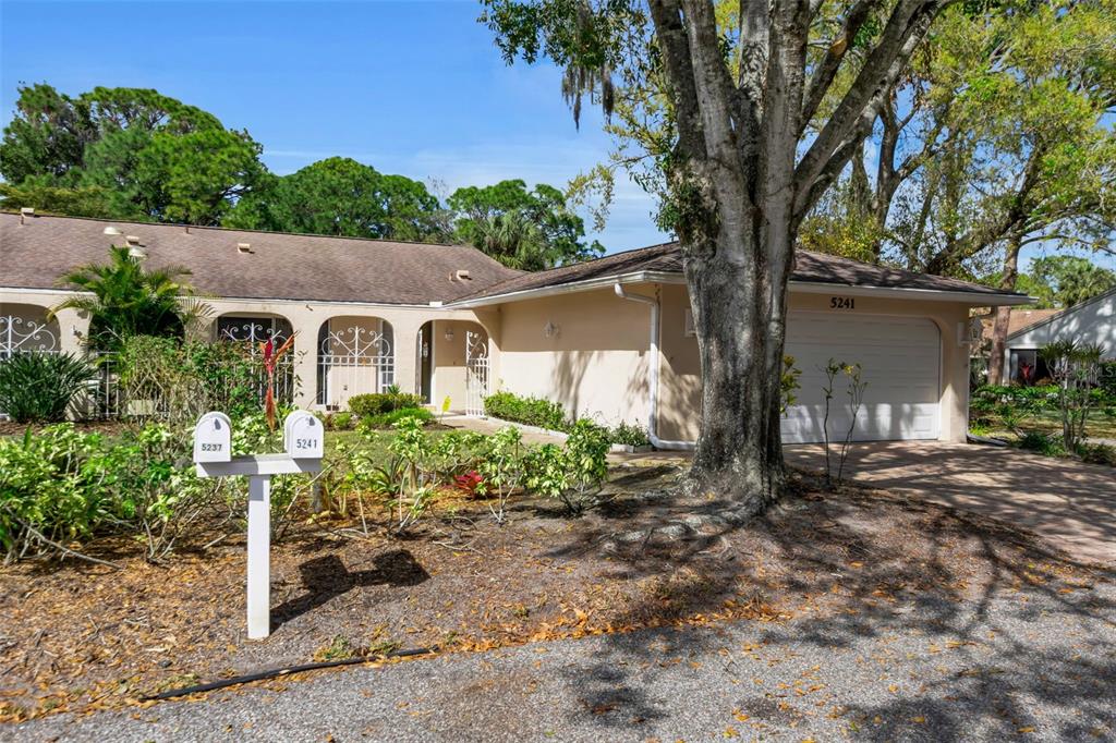 5241 MARSH FIELD LANE UNIT 18