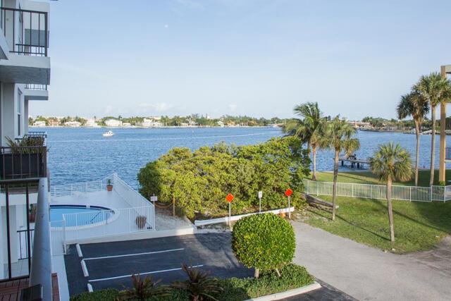 301 Croton Avenue # 303, Lantana FL 33462