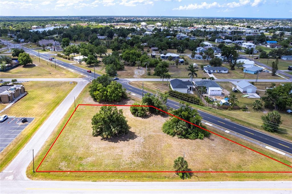 403 E ANN STREET, PUNTA GORDA, FL — photo 2 of 4