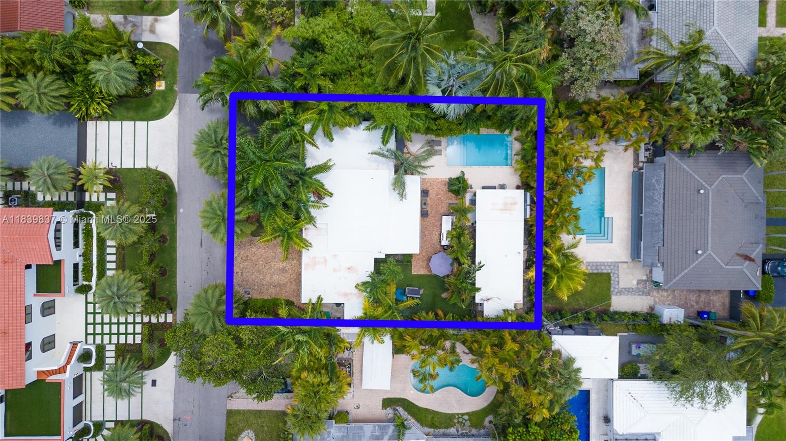 920 NE 72nd St, Miami FL 33138