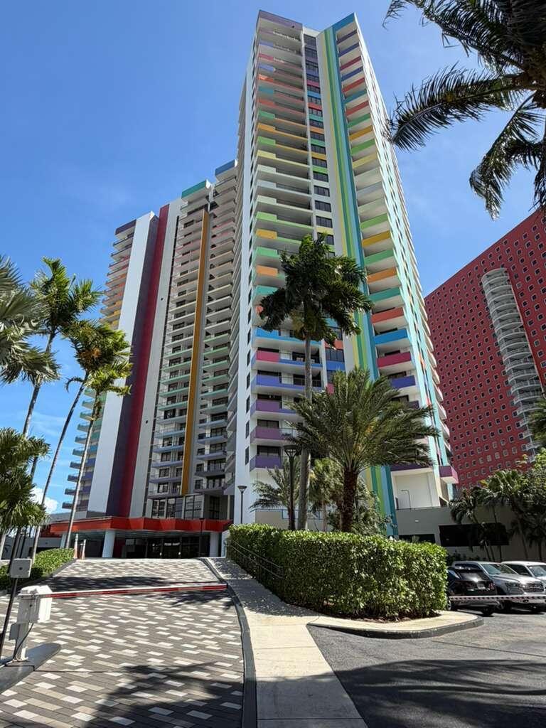 1581 Brickell Avenue # 406, Miami FL 33129