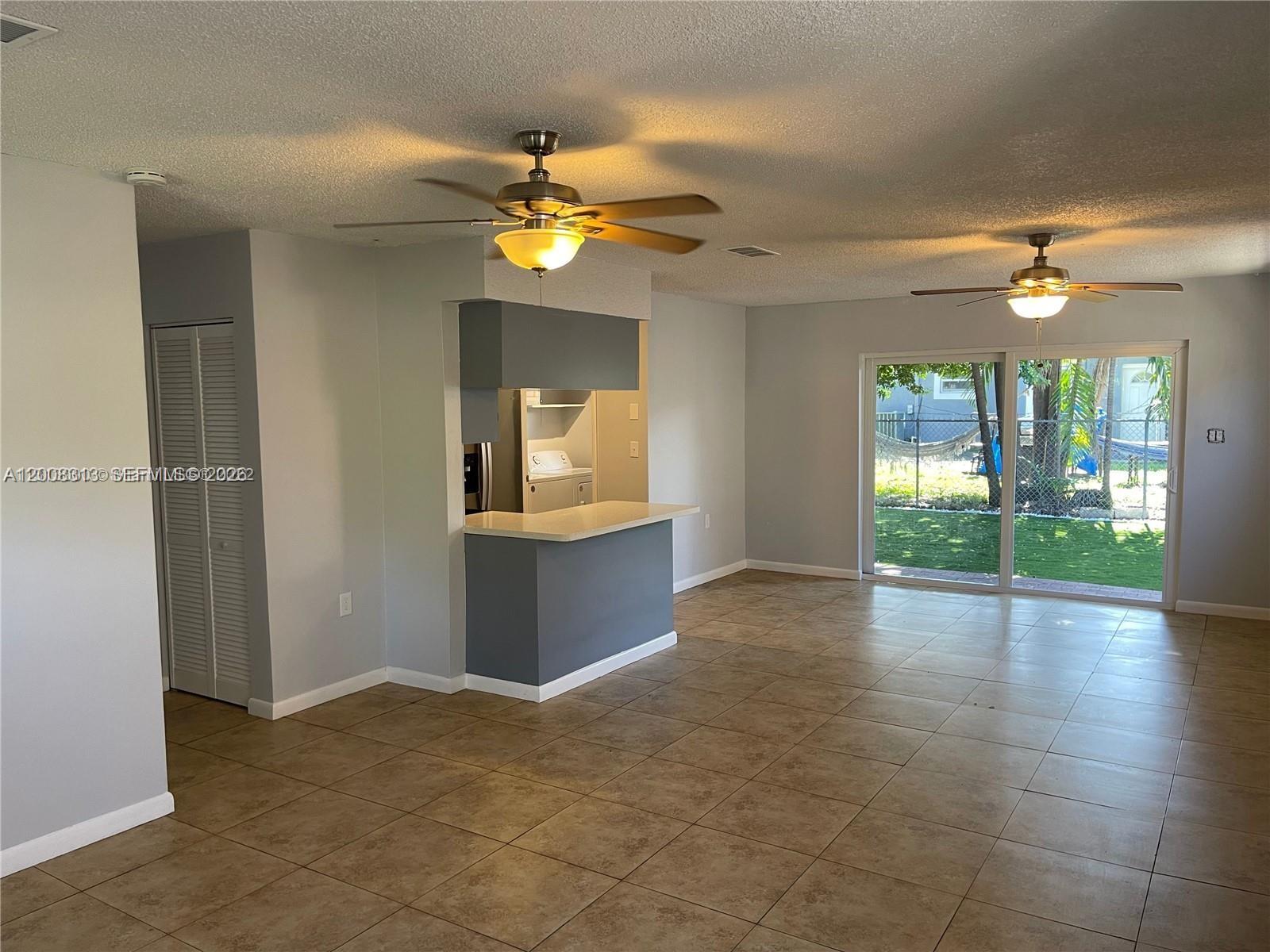 1074 NW 27th St, Miami FL 33127