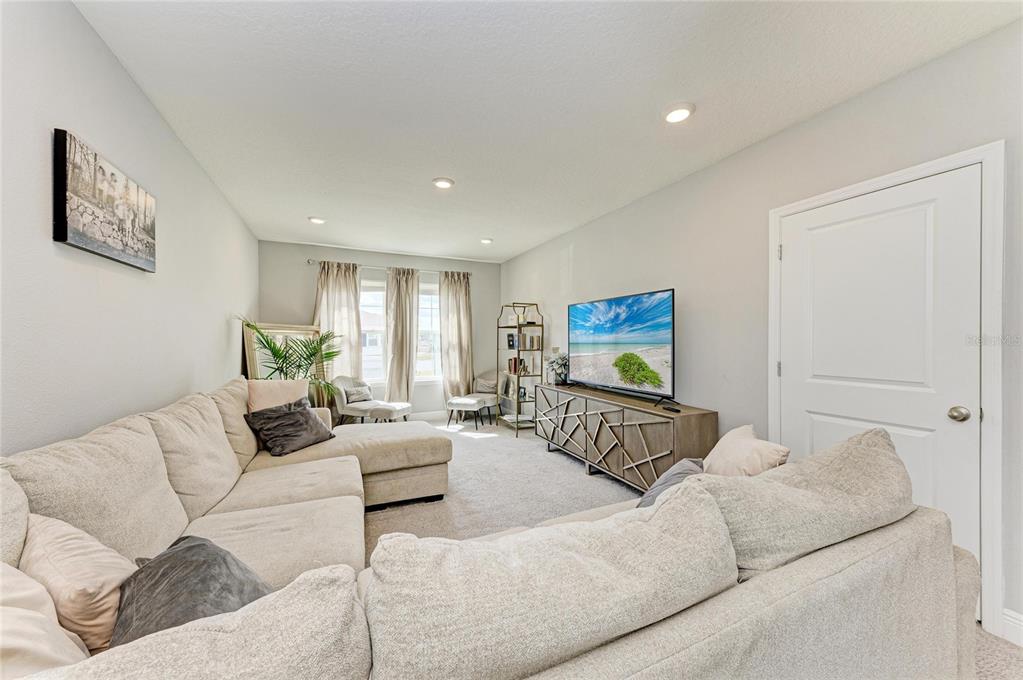 5238 GROVE MILL LOOP, BRADENTON, FL — photo 4 of 30