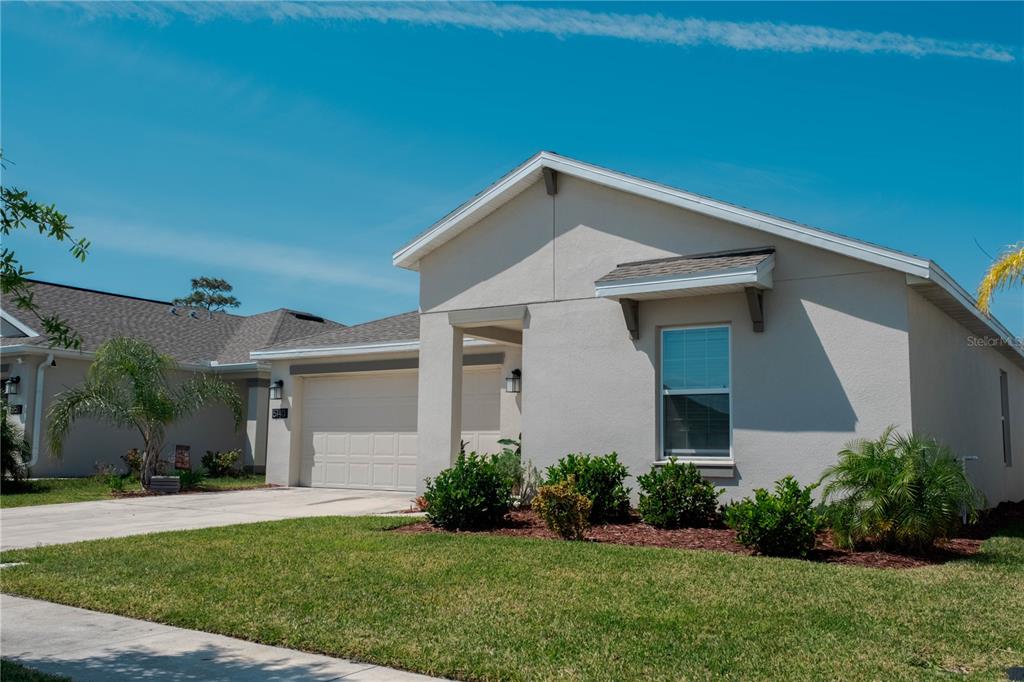 5140 FOUR STRAND COURT