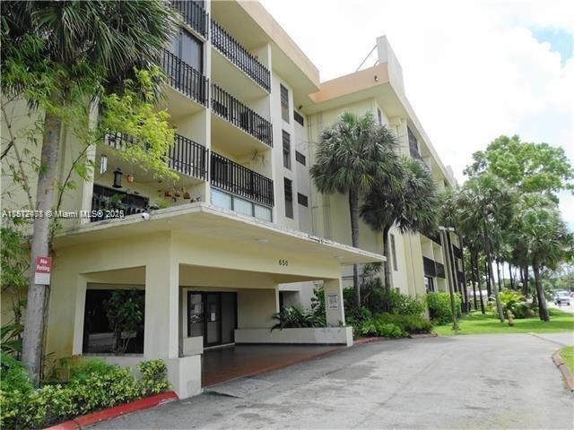 650 NE 149th St # 110A, Miami FL 33161