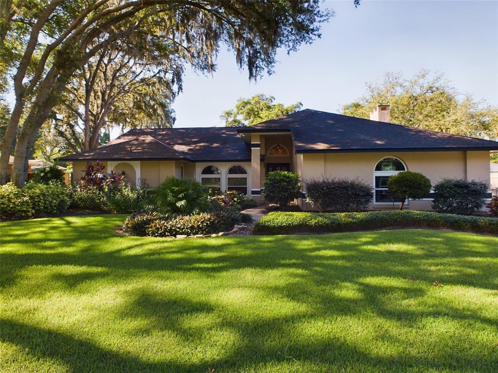 1323 HAMMOCK SHADE DRIVE