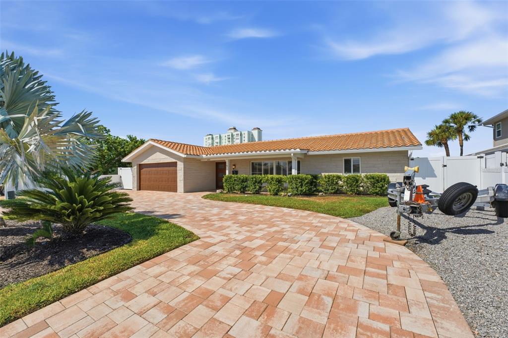 6414 2ND PALM POINT, ST PETE BEACH, FL — photo 2 of 30