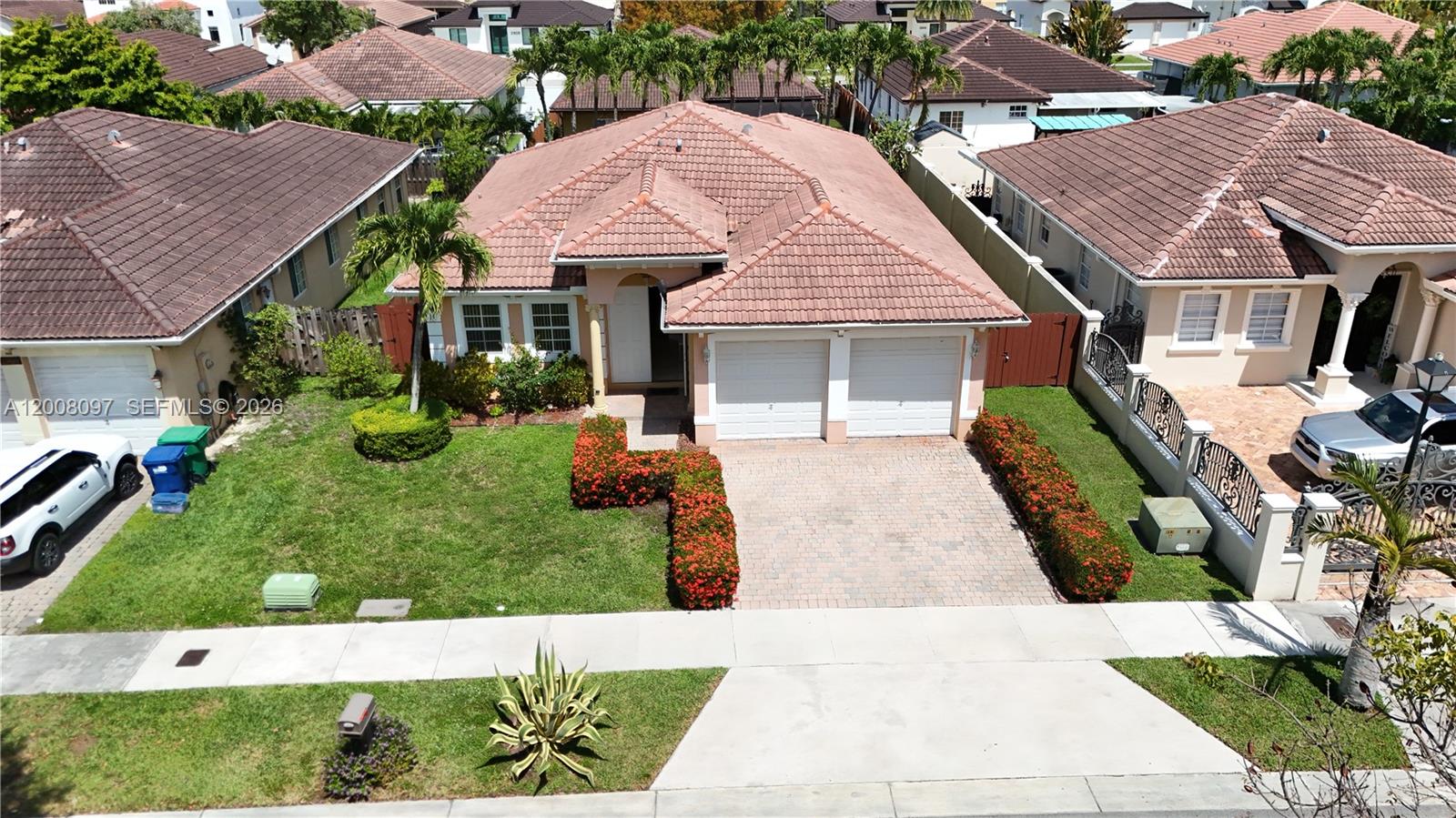2927 SW 145th Ct, Miami FL 33175
