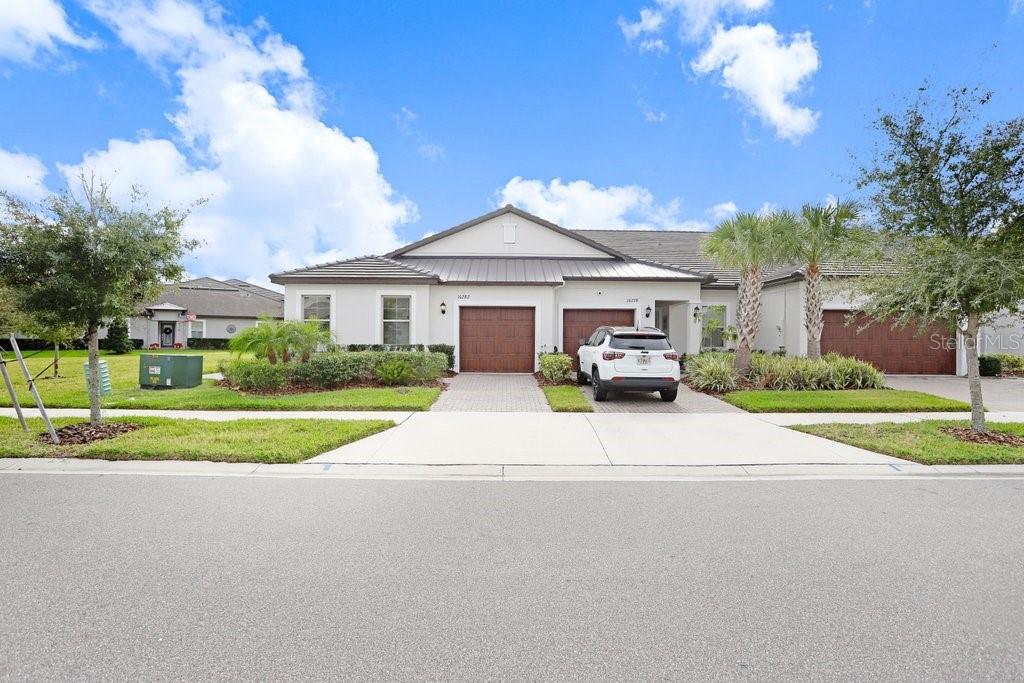 10282 ECHO DOCK LOOP, SAN ANTONIO, FL — photo 4 of 30