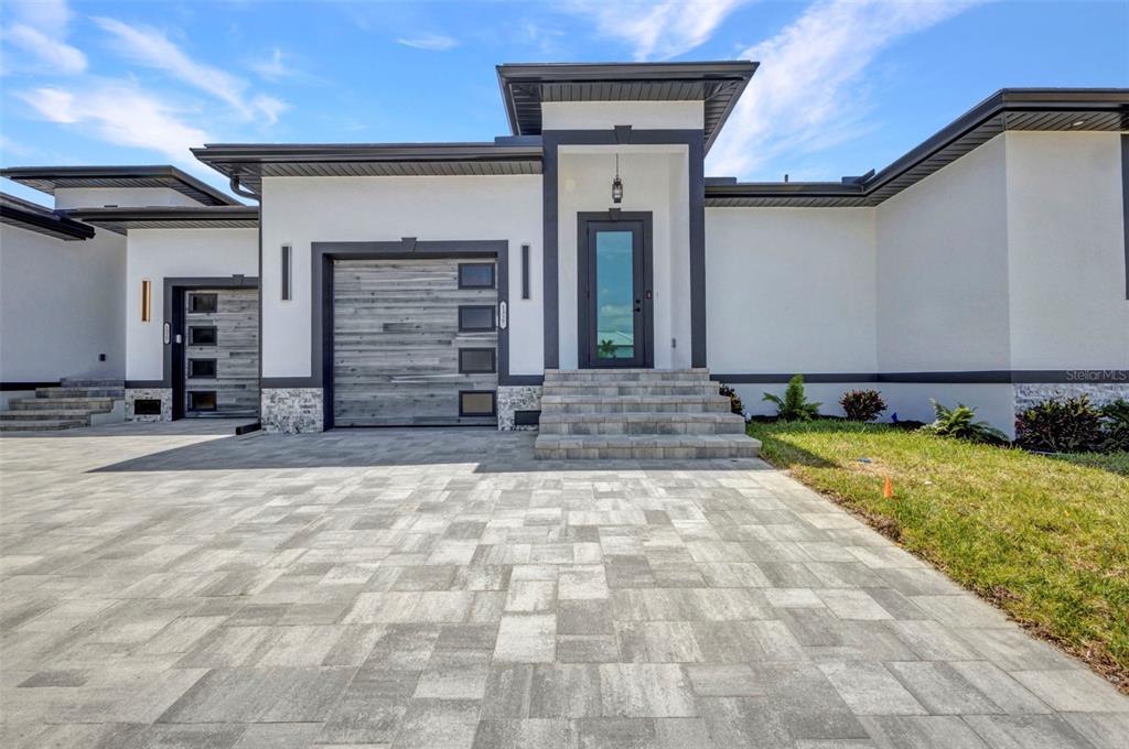 1327 WESLEY DRIVE