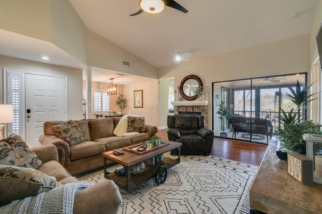 3095 LANDMARK BOULEVARD UNIT 2005, PALM HARBOR, FL — photo 2 of 27