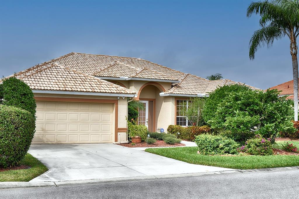 5113 FAR OAK CIRCLE, SARASOTA, FL — photo 4 of 29