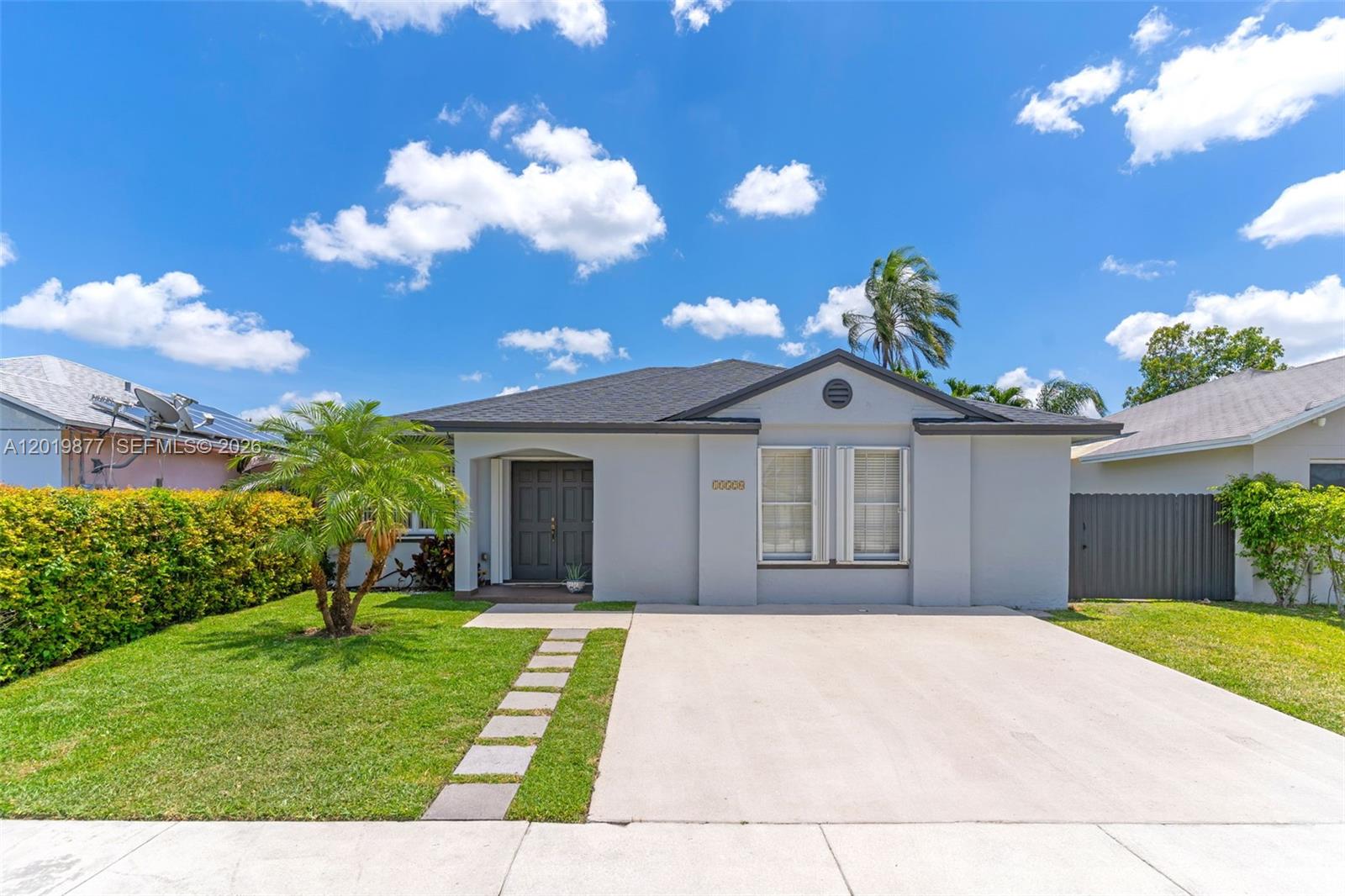 13520 SW 180th Ter, Miami FL 33177