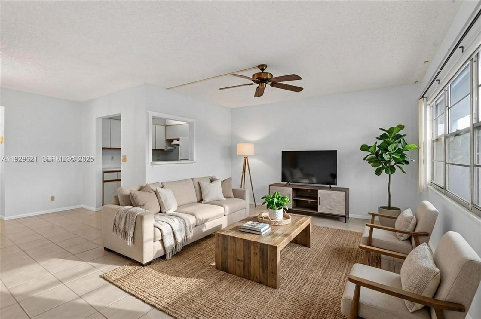 1008 N Farnham  N # 1008, Deerfield Beach FL 33442