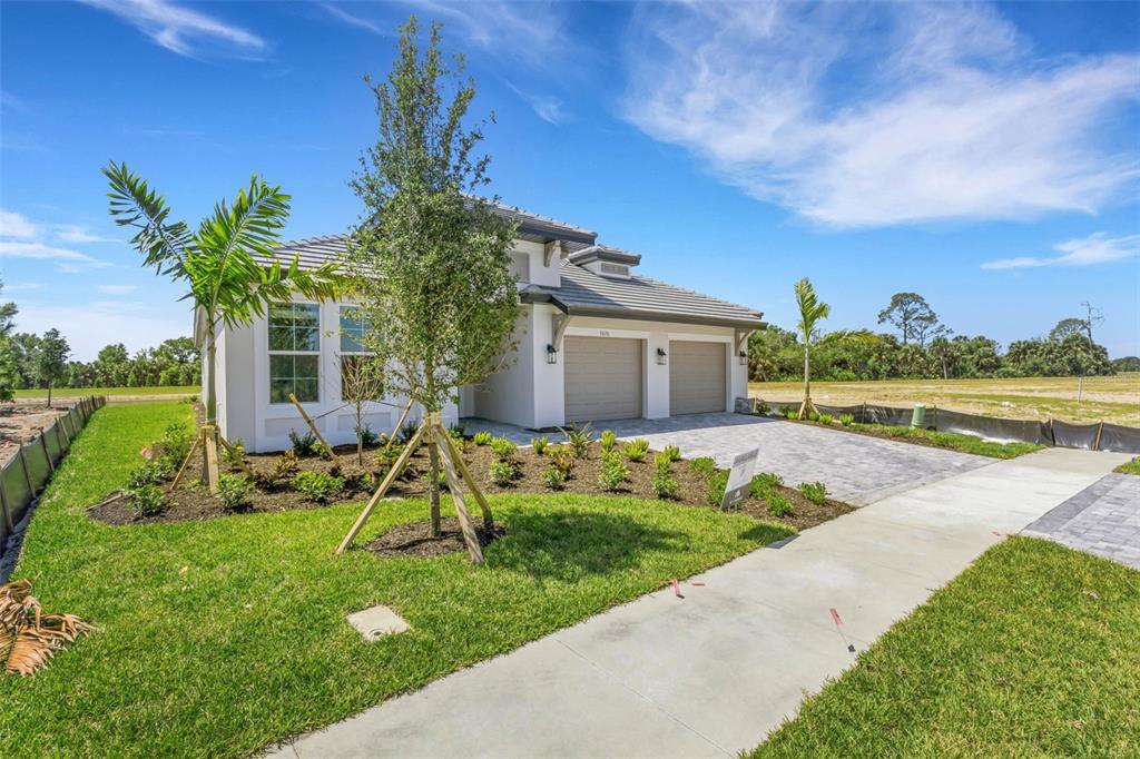 9670 CRYSTAL ISLES CIRCLE