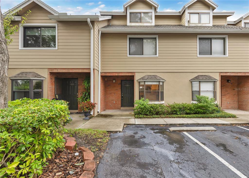 195 SANDLEWOOD TRAIL UNIT 2