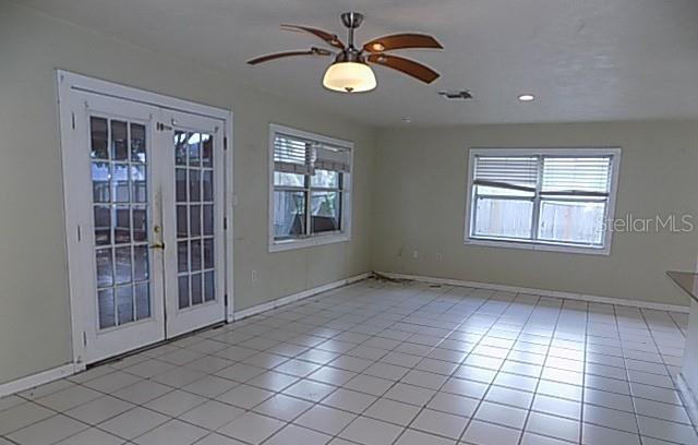 3408 17TH AVENUE W, BRADENTON, FL — photo 2 of 9