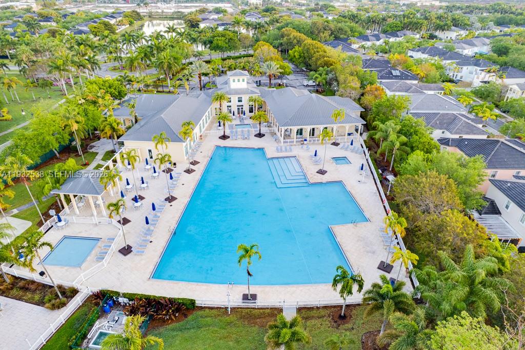 3134 NE 3rd Dr, Homestead FL 33033