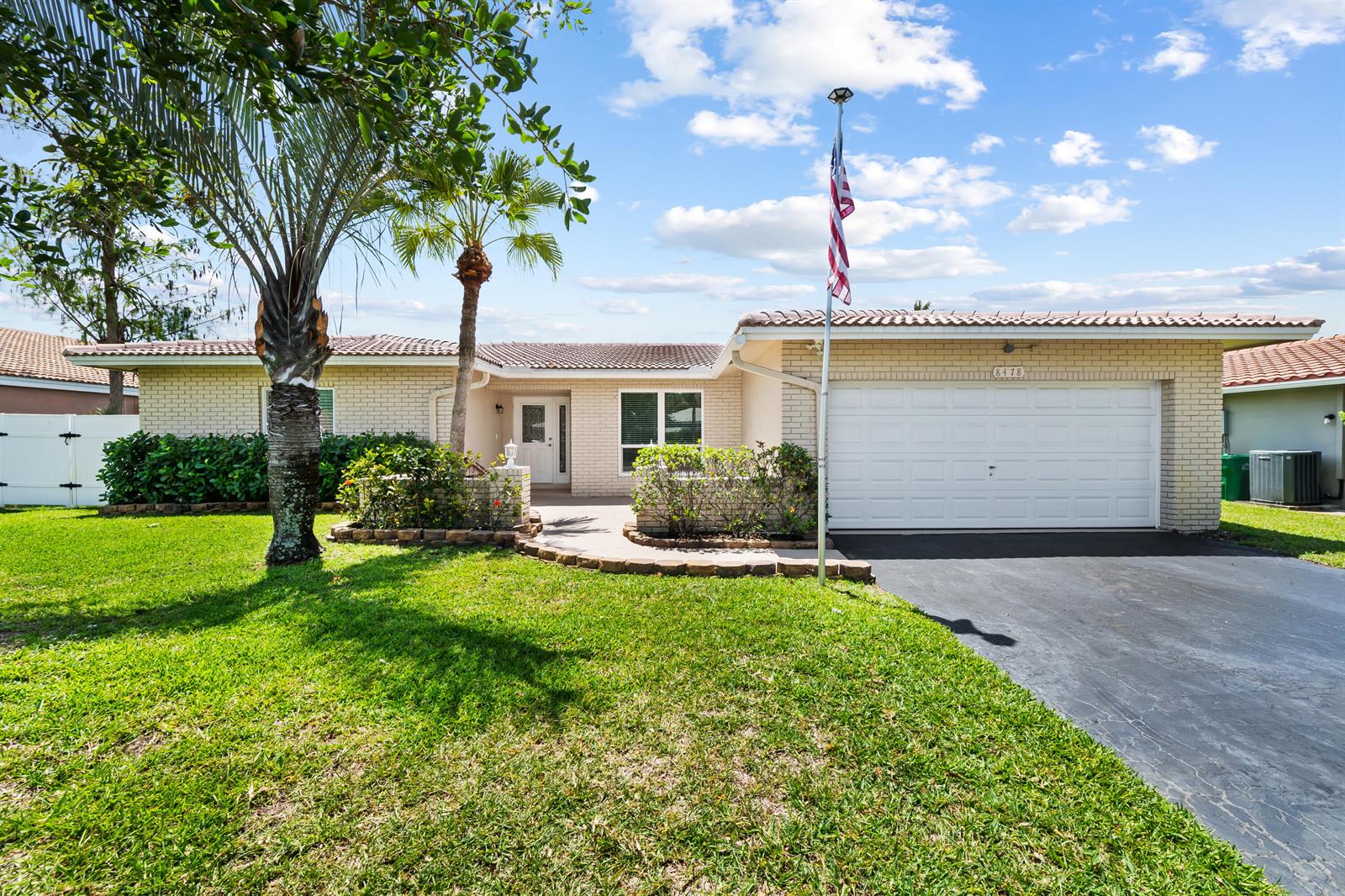 8478 NW 14th Court, Coral Springs FL 33071