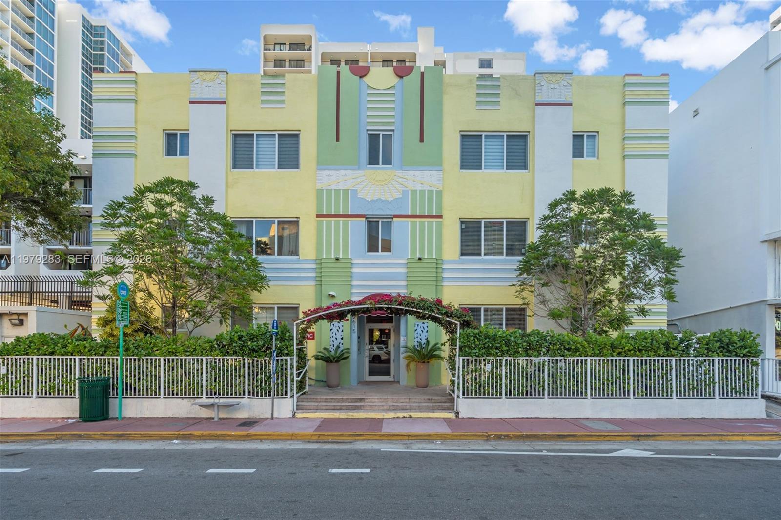 2615 Collins Ave # 21, Miami Beach FL 33140