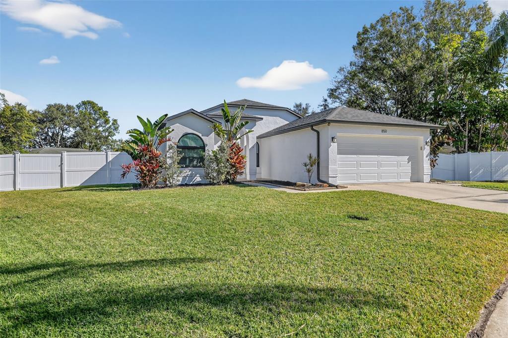 850 CHRISTINA CIRCLE
