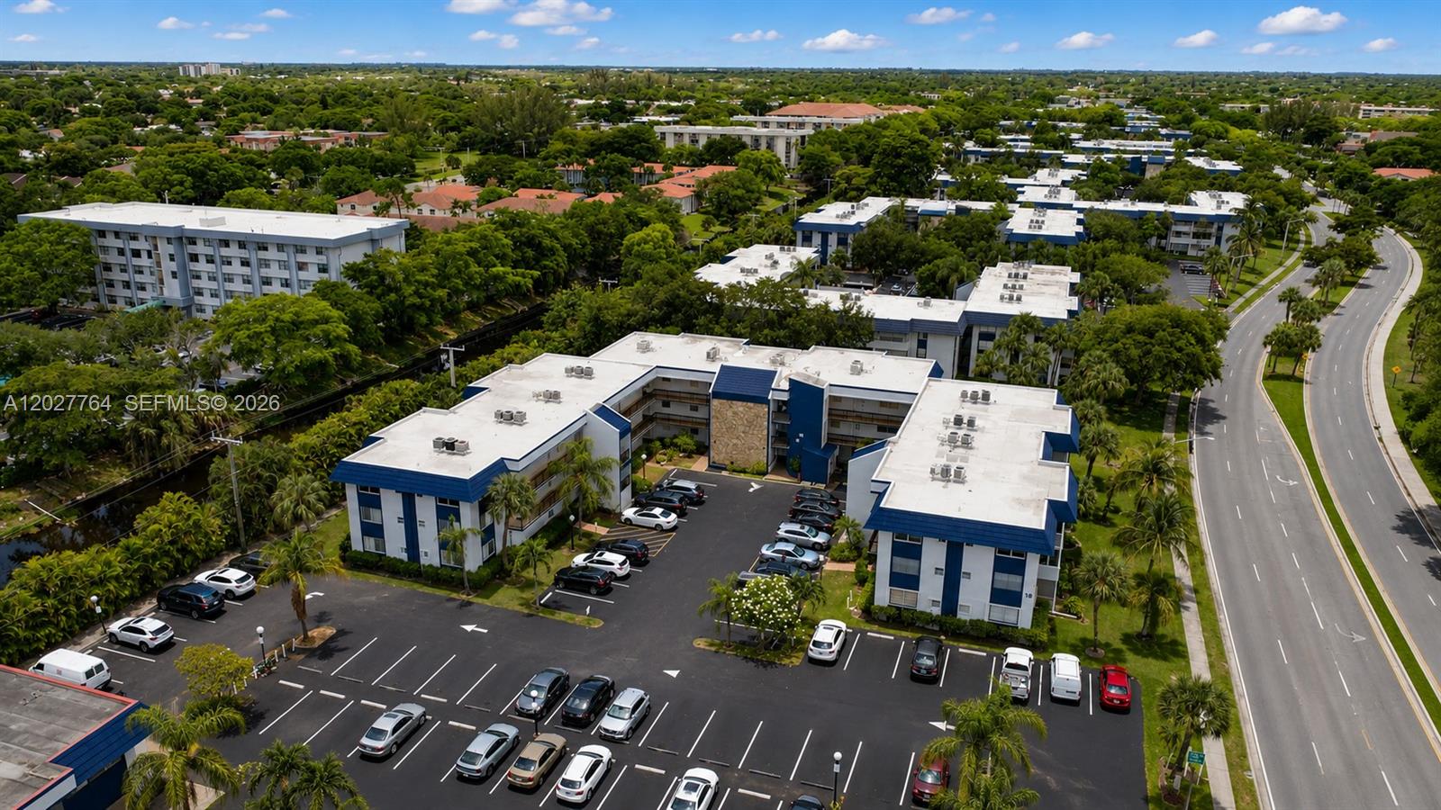 3050 Holiday Springs Blvd # 305, Margate FL 33063