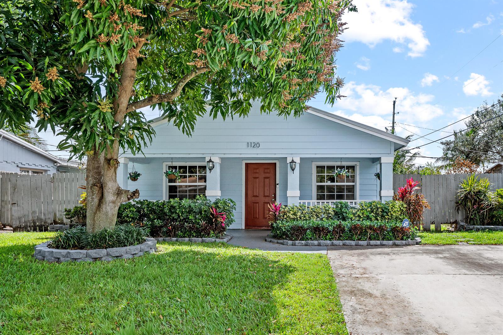 1120 NE 42nd Court, Pompano Beach FL 33064
