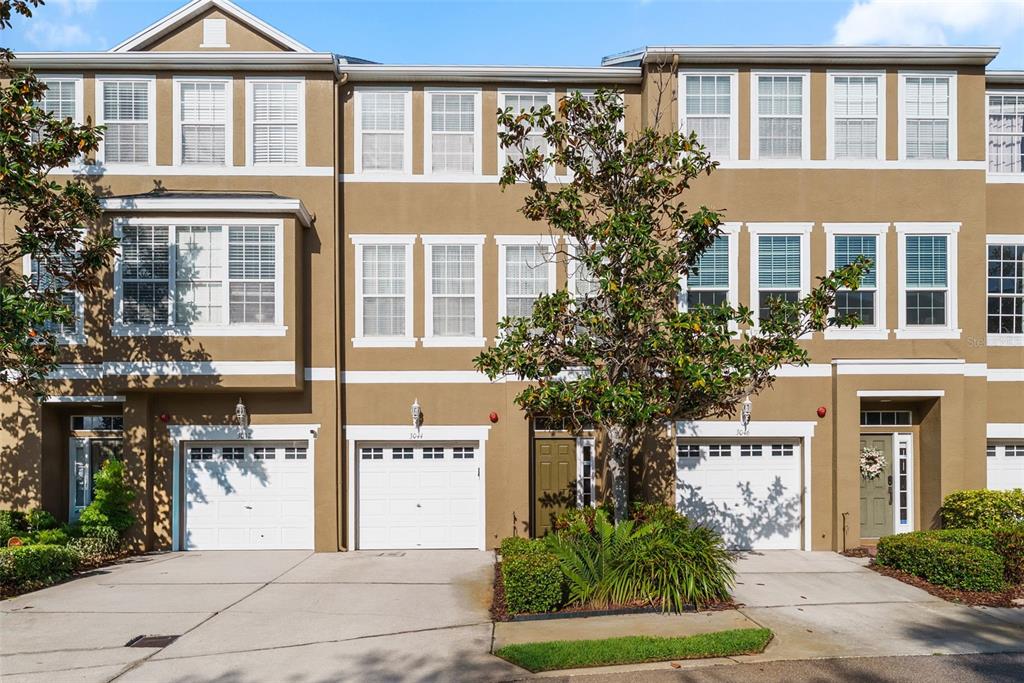 3044 POINTEVIEW DRIVE