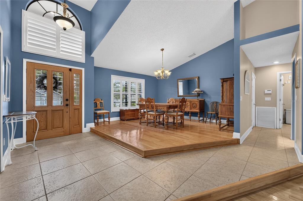 2317 EAGLE BLUFF DRIVE, VALRICO, FL — photo 3 of 30