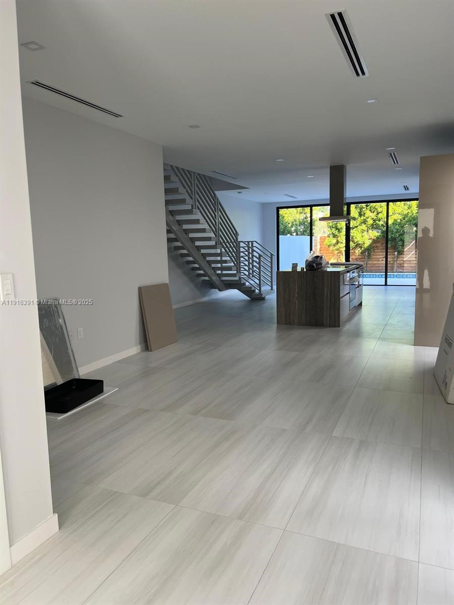 1531 SW 22 terrace, Miami FL 33145